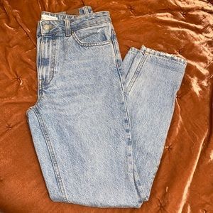 Zara Light Wash Mom Jean